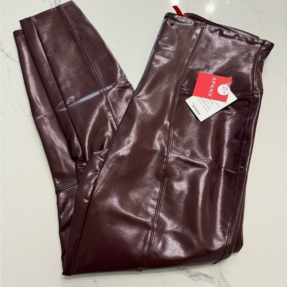 Spanx faux, patent leather leggings - Picture 2 of 2